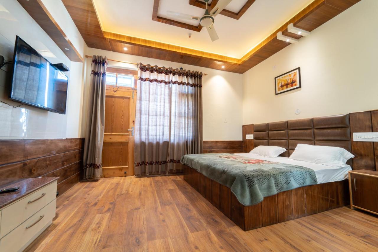 Mathan View Homestay - 3Min Drive To Kullu-Manali Airport Shamshi Ngoại thất bức ảnh