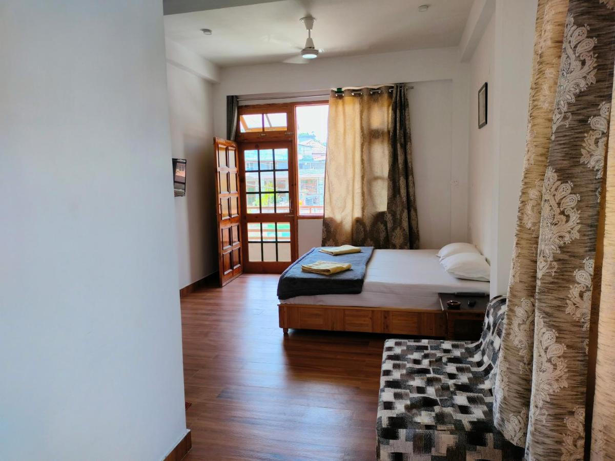 Mathan View Homestay - 3Min Drive To Kullu-Manali Airport Shamshi Ngoại thất bức ảnh