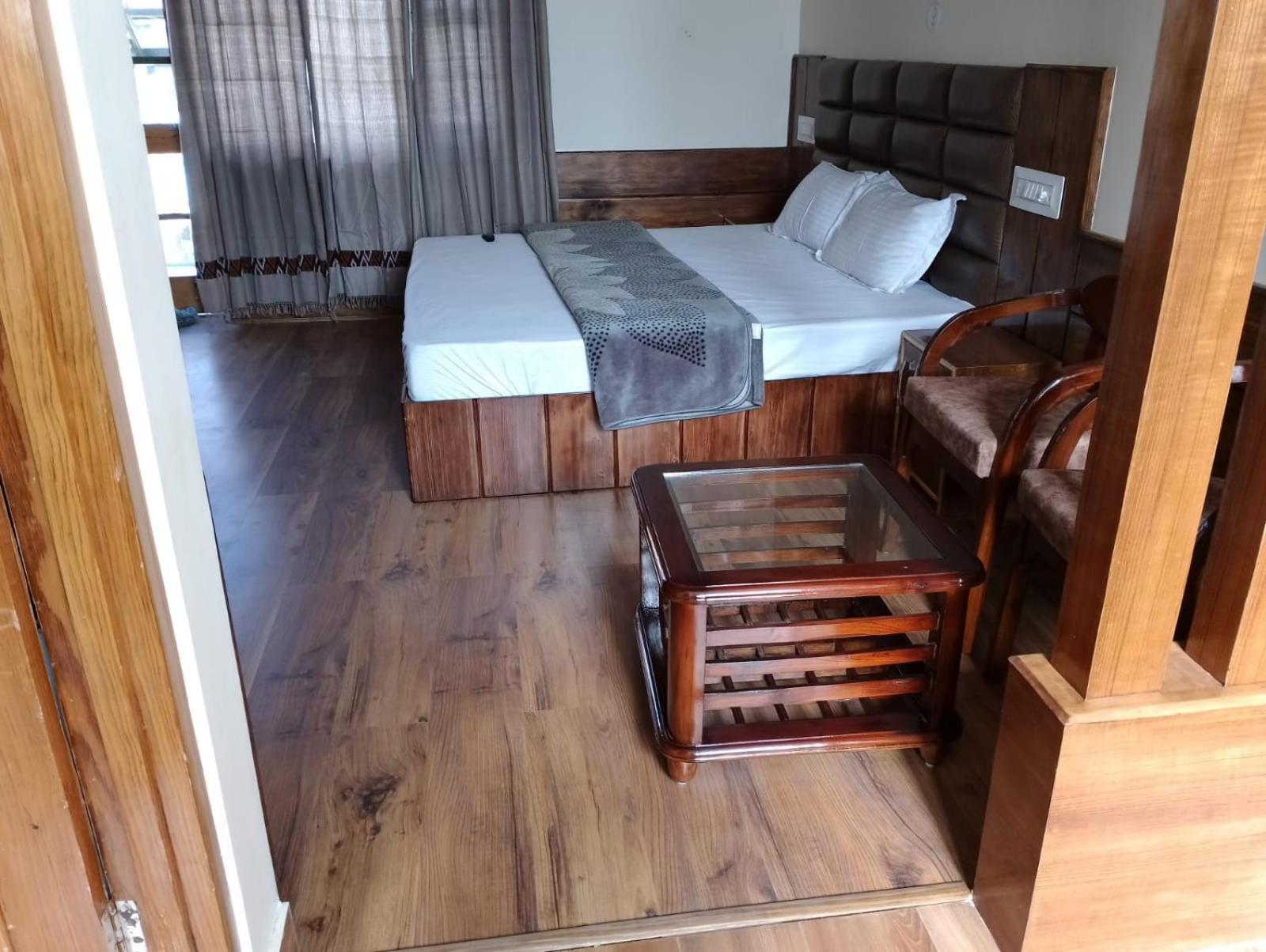 Mathan View Homestay - 3Min Drive To Kullu-Manali Airport Shamshi Ngoại thất bức ảnh